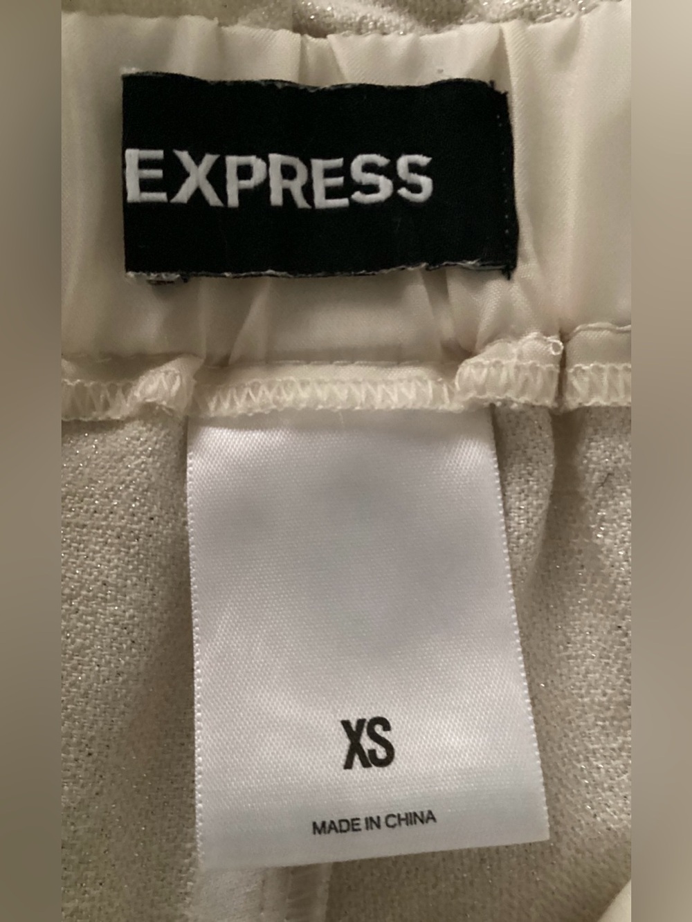 Express Two-Piece Matching Set - Picture 3 of 7